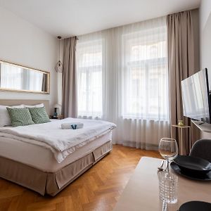 Studio met een King Size Bed